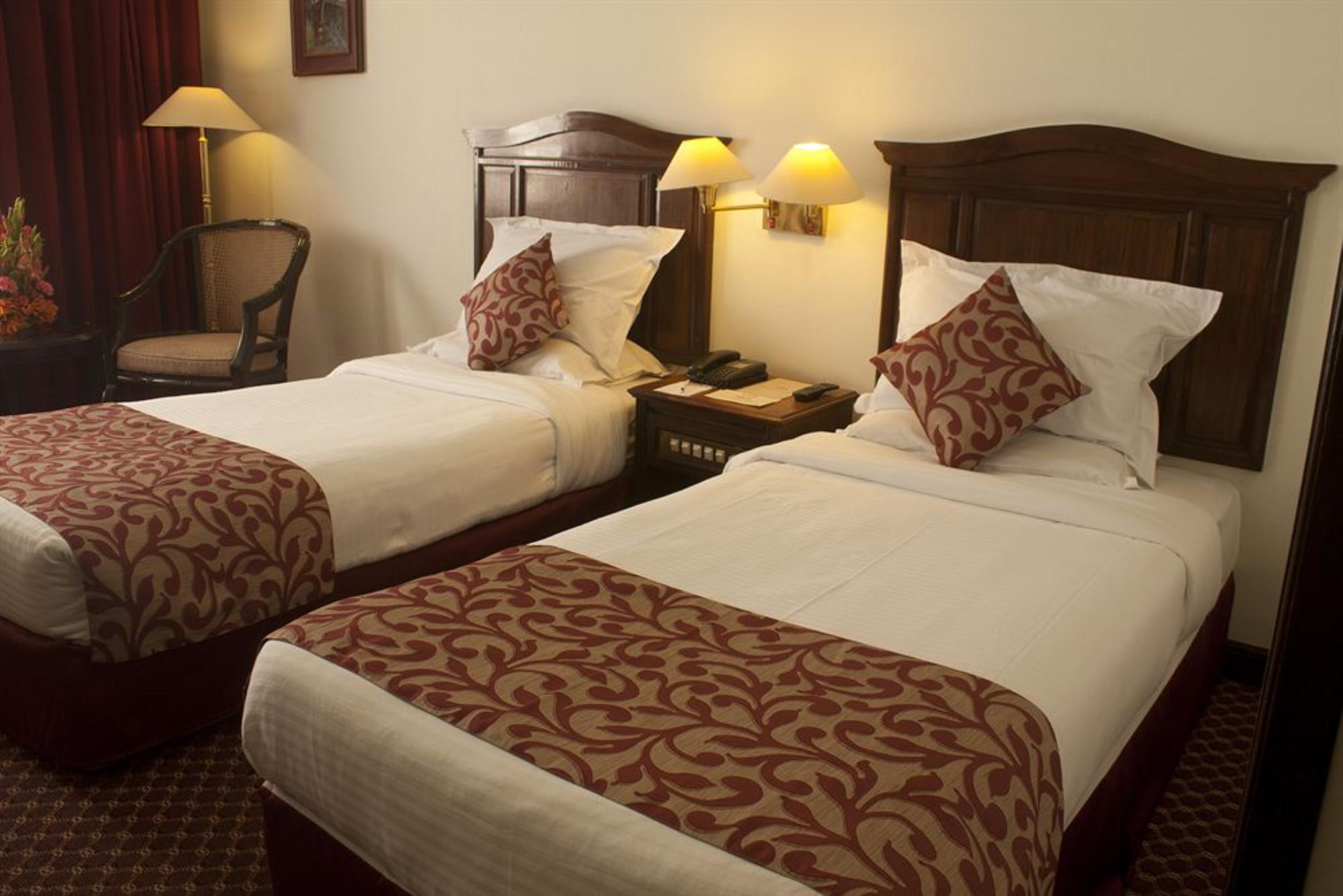 Grand Hotel Катманду Экстерьер фото